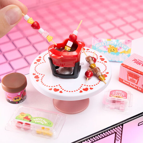 CAPSULA SORPRESA MINIVERSE MAKE IT MINI LOVE SURTIDO image 0