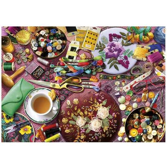 PUZZLE 2000 PIEZAS LA MESA DE COSTURA image 2