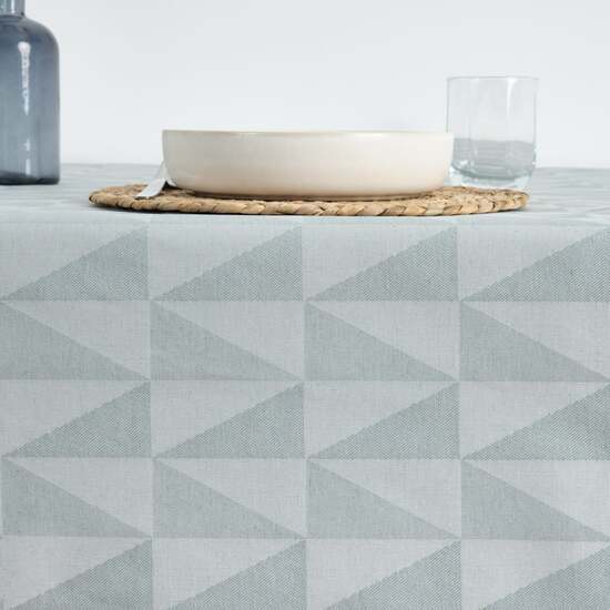 MANTEL ANTIMANCHAS JACQUARD MODELO ALAMO 3780 AGUA 160X160 CM image 3