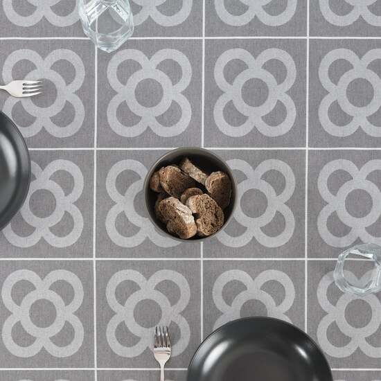 MANTEL ANTIMANCHAS JACQUARD MODELO ROURE 3760B GRIS MEDIO 100X160 CM image 4