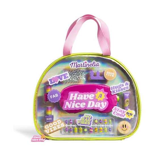 BOLSO DE BELLEZA MARTINELIA SUPER GIRL. INCLUYE UÑAS POSTIZAS,ESMALTES,PEGATINAS,SEPARADOR DE DEDOS Y BRILLO DE LABIOS. image 0