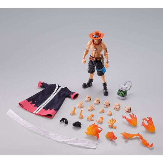 FIGURA S.H. FIGUARTS PORTGAS D ACE FIRE FIST ONE PIECE 15CM image 3