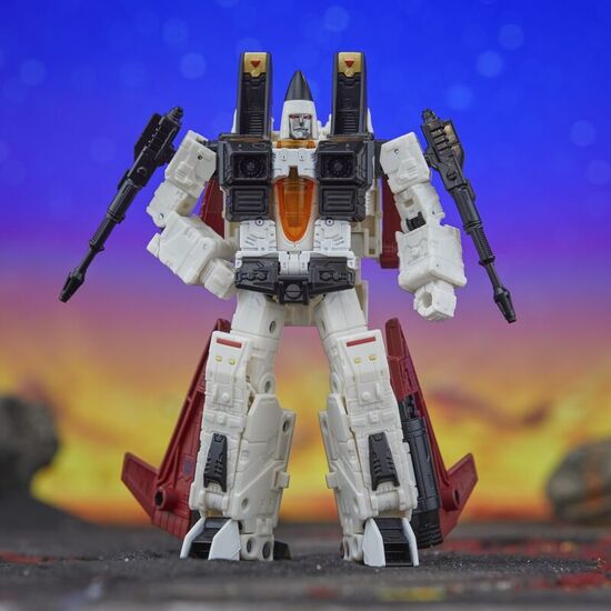 FIGURA DELUXE G1 UNIVERSE RAMJET TRANSFORMERS LEGACY UNITED 17,5CM image 0