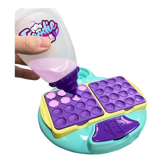 JUEGO YOGURISSSIMO.TRANSFORMA TU SNACK EN UNA EXPLOSIÓN DE FRESCURA. SOLO VIERTE TU MEZCLA, CONGÉLALA image 3