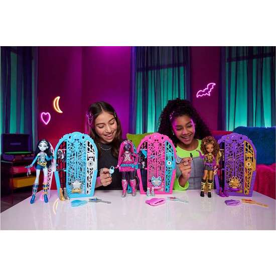 MUÑECA MONSTER HIGH SKULLTIMATE SECRETS FRANKIE. CON ARMARIO Y MAS DE 19 SORPRESAS. image 1