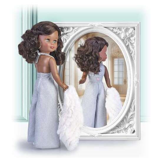 NANCY MULATA COLECCIÓN LICEO 40 CM image 1