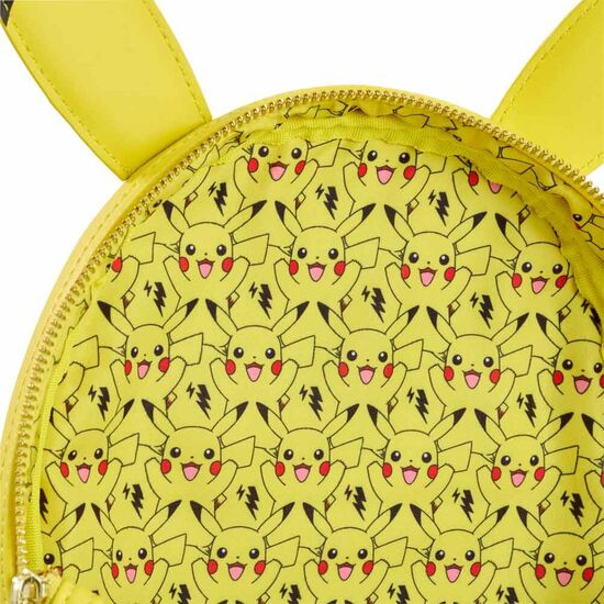 MOCHILA PIKACHU POKEMON LOUNGEFLY 26CM image 3