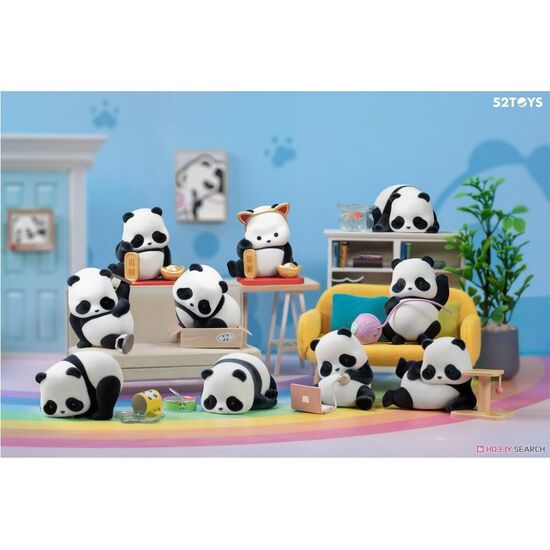 FIGURA SORPRESA PANDA AS A CAT PANDA ROLL image 0