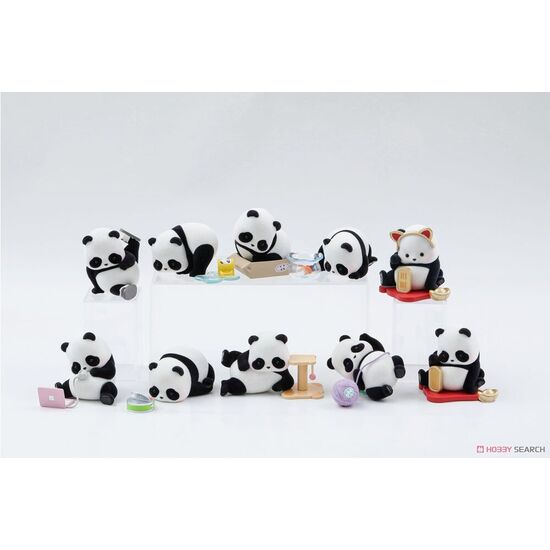 FIGURA SORPRESA PANDA AS A CAT PANDA ROLL image 1