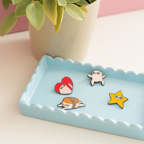 SET 4 PINS KETNIPZ image 1