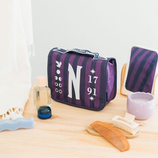 NECESER VIAJE MIERCOLES WEDNESDAY image 3