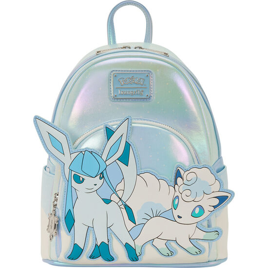 MOCHILA INVIERNO POKEMON LOUNGEFLY 26CM image 1