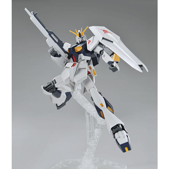 FIGURA RX-93 Î½ GUNDAM MOBILE SUIT GUNDAM: CHARÂ€™S COUNTERATTACK image 3