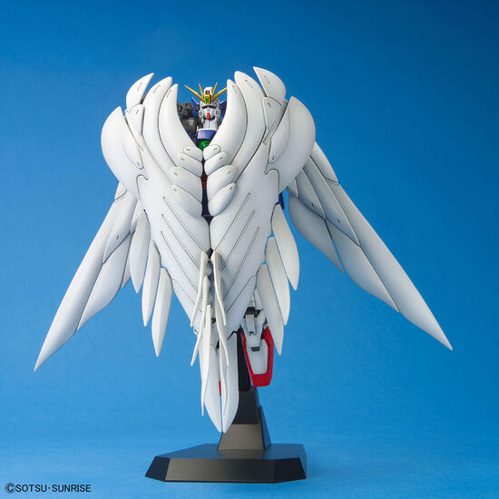 MAQUETA MG 1/100 WING GUNDAM ZERO EW image 2