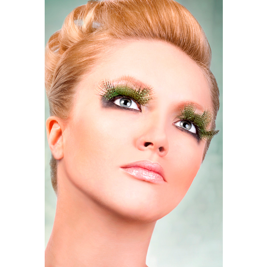 BACI BLACK-GREEN FEATHER EYELASHES image 0